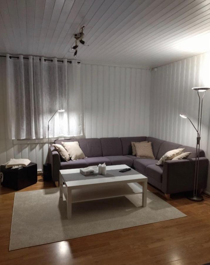Oslo House, Nedre Kjellerstuvei, First Floor, Twin Room Lillestrøm Eksteriør bilde
